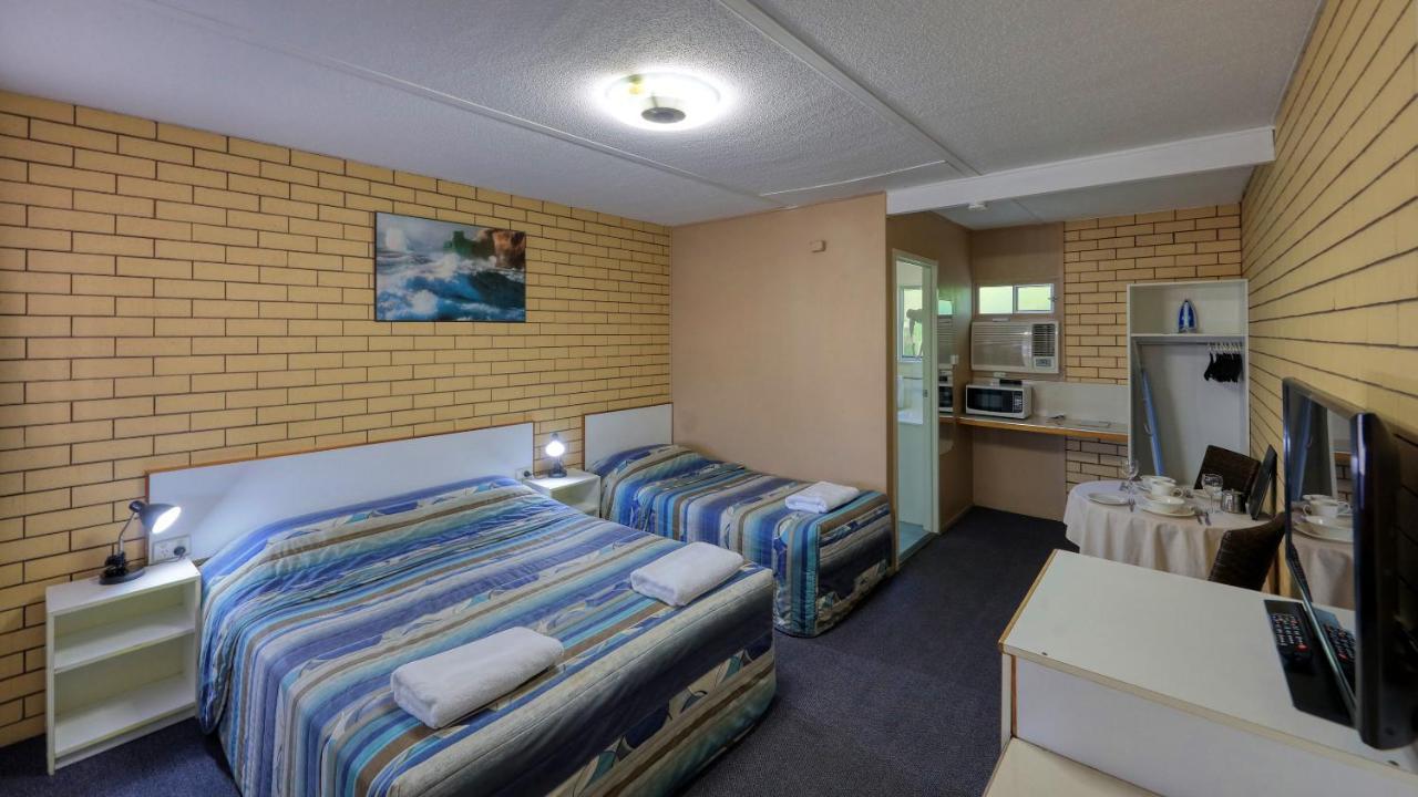 Binalong Motel Goondiwindi Bagian luar foto