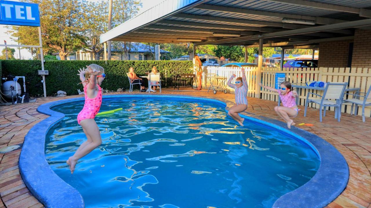 Binalong Motel Goondiwindi Bagian luar foto