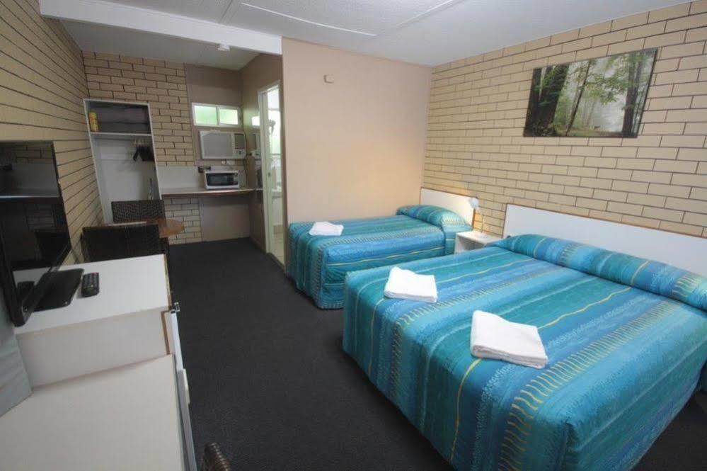 Binalong Motel Goondiwindi Bagian luar foto