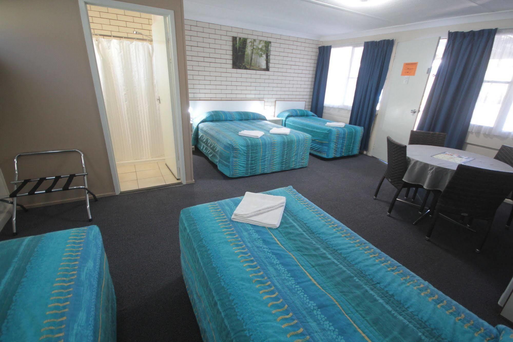 Binalong Motel Goondiwindi Bagian luar foto